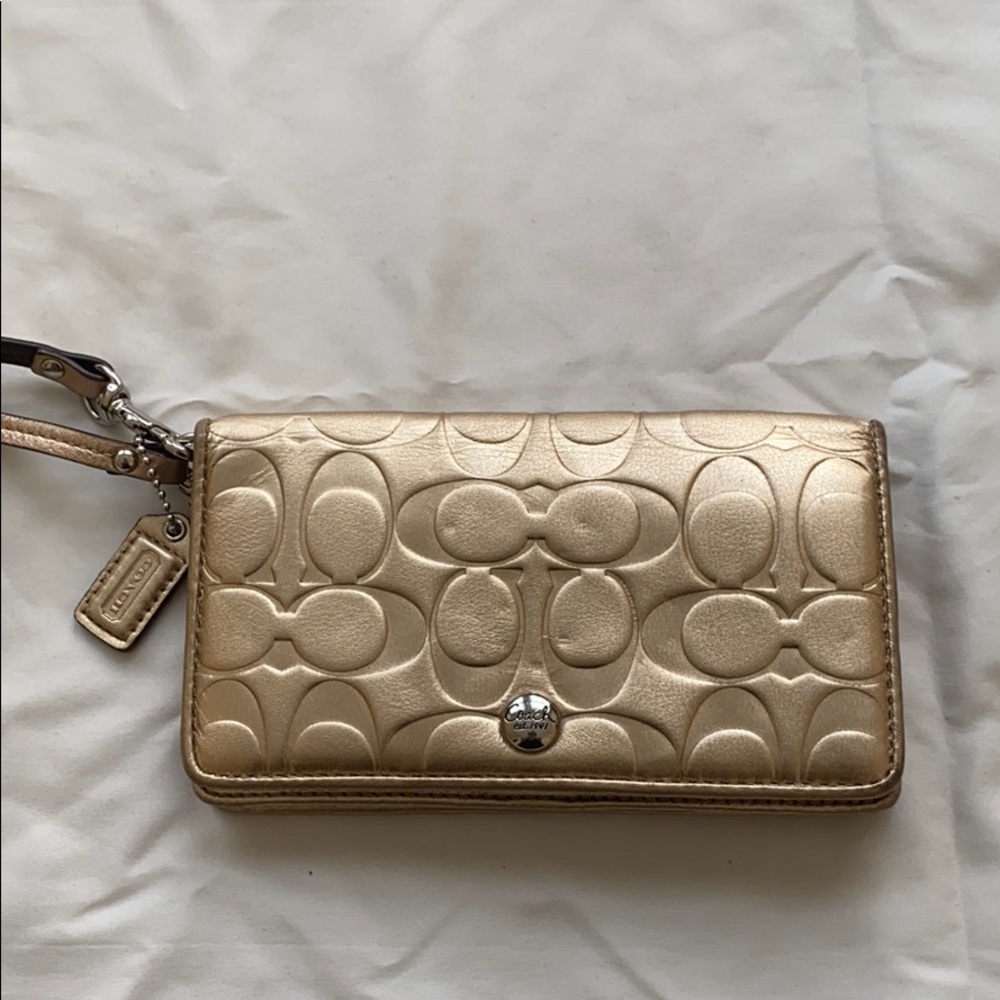 COACH Gold Wallet Phone Wristlet Clutch